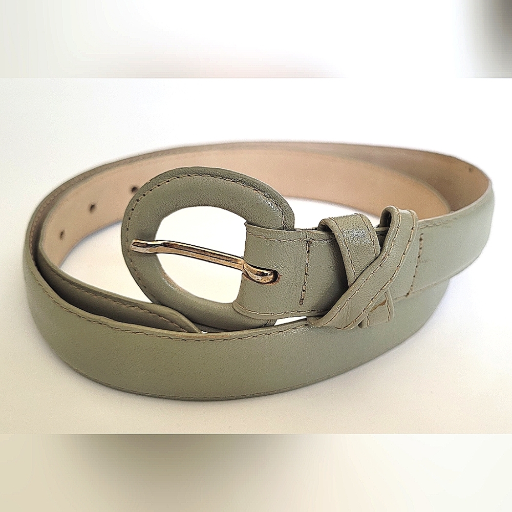 EUC Genuine Leather Women's Matte Sage Green Belt - Size Large